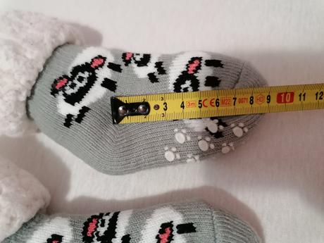 Teple protišmykove ponozky "ovečkové", 18