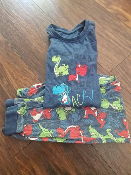 Bavlnene pyzamo vel.122/128, cornette,122