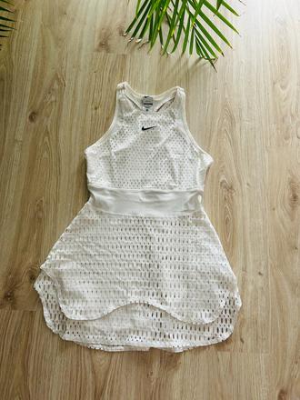 Športové šaty značky nike - wimbledon, pc 129 eur, nike,m