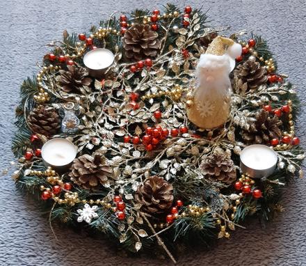 Predám adventný veniec,