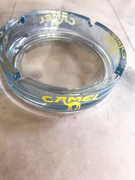 Sklenené popolníky 4 ks, 