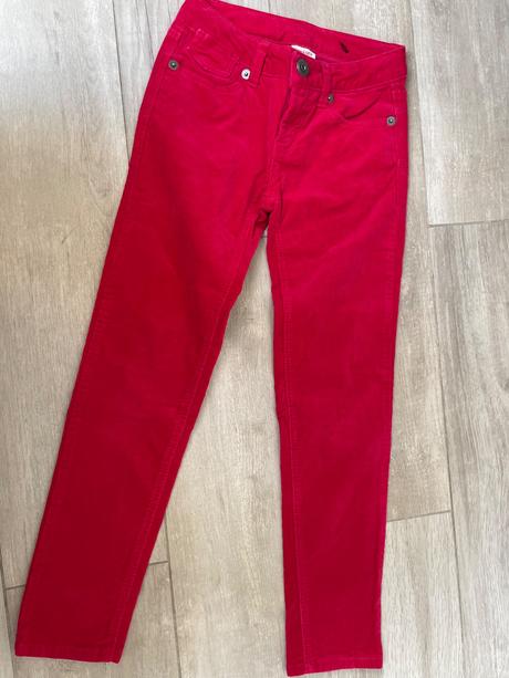 Malinové menčestráky, 128