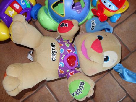 Fisher price hracky,