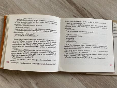 Retro stará kniha chobotnice z čertovky,