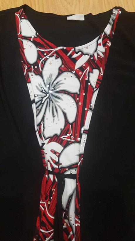 Elegantné blúzkové tričko v. 42, 42