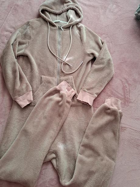 Flisovy overal 12e, xs