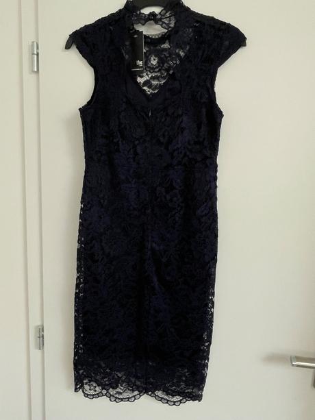 Slávnostné šaty s čipkou, 36 / 38