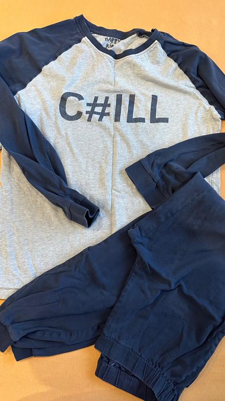 Pyžamo 10 kusov, zara,146