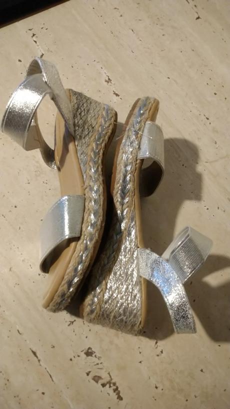 Strieborné sandále č31, deichmann,31