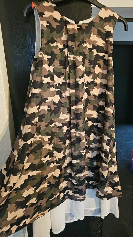 Šatt mini kamuflážové maskáčové šaty, only,s