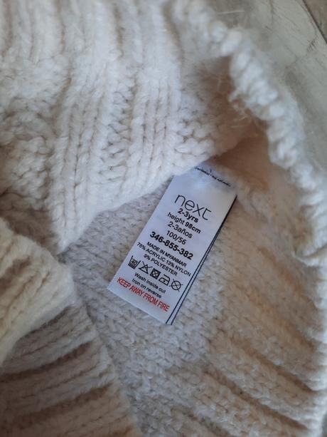 Svetrík next, next,98