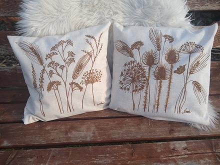 Maľované vankúše v hnedej, 