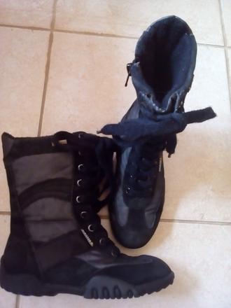 Cizmicky, richter,28