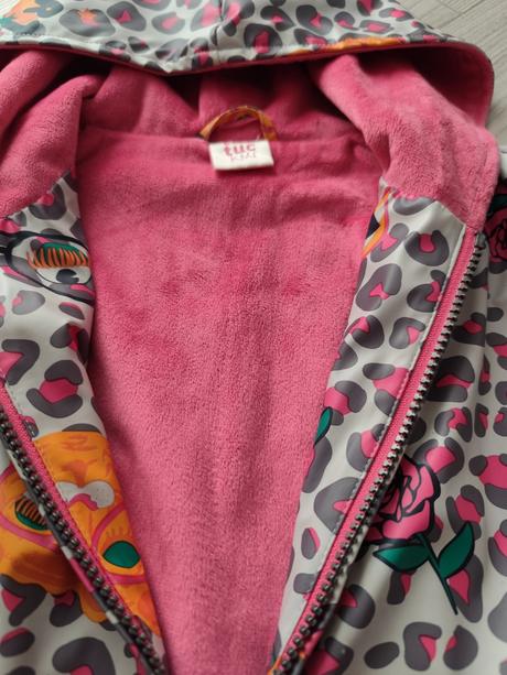 Nepremokava bunda, tuc tuc,122