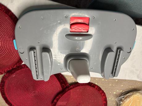 Predám jedálensku stoličku na kŕmenie, 