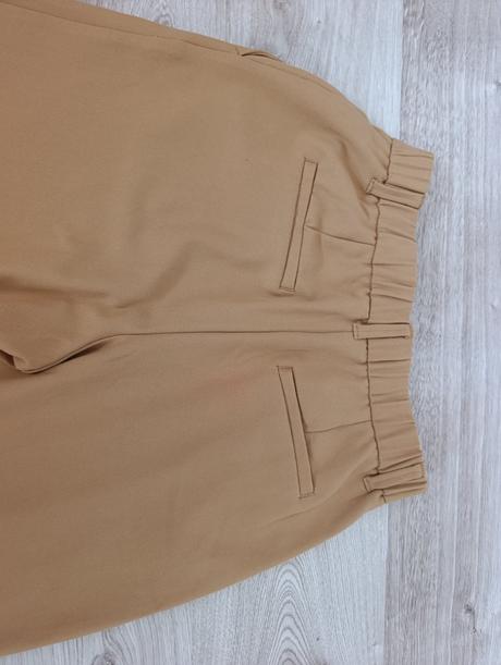 Moderné široké nohavice, esmara,m