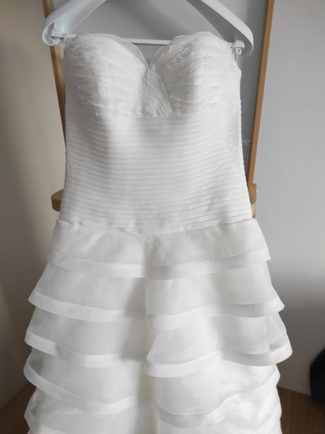 Svadobné šaty, salón naive, m