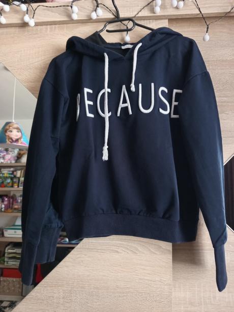 Tmavomodrá mikina s kapucňou, s