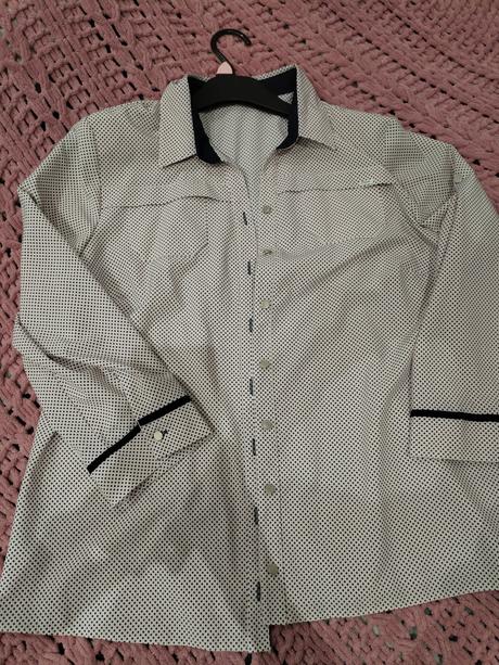 Blúzka bodkovana, 44