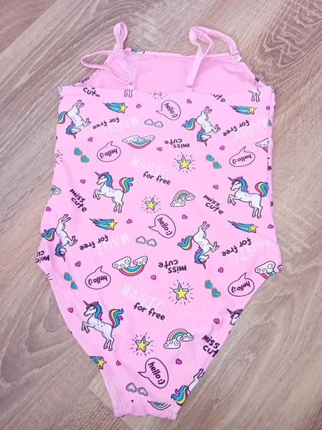 Dievčenské plavky veľkosti - 110/116 a 122/128, 110