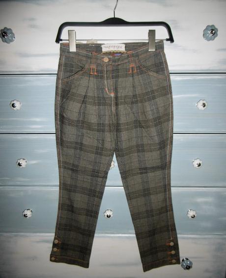 Káro podšité nohavice, 152
