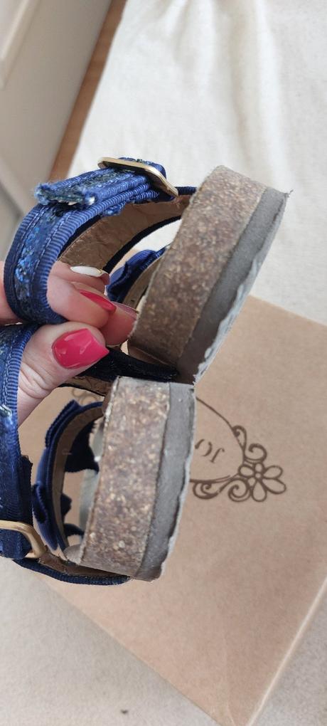 Joyfolie sandalky, 26