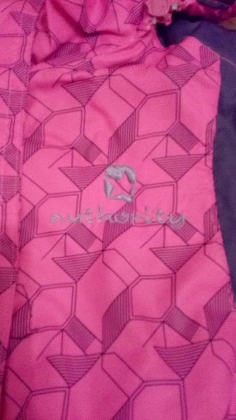 Kombinéza, authority,86