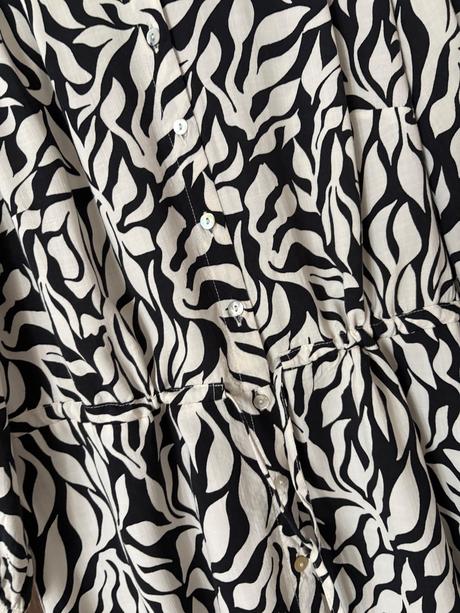 Šaty reseved, reserved,m