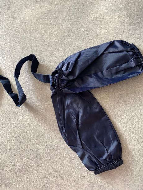 Zasterka s rukavnikmi s motorkou na vytvarnu,