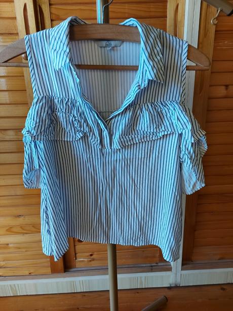 Pruhovaná blúzka bez rukávov s volánom, 36