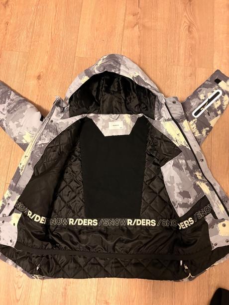 Lyžiarsky set, reserved,146