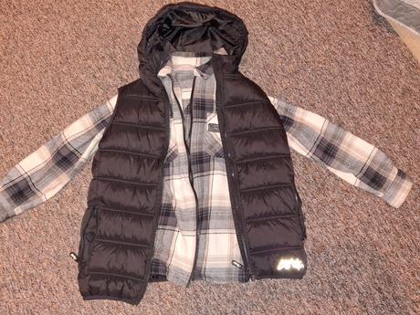 Vesta s košeľou, 158–170