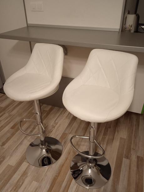 Predám barové stoličky, 