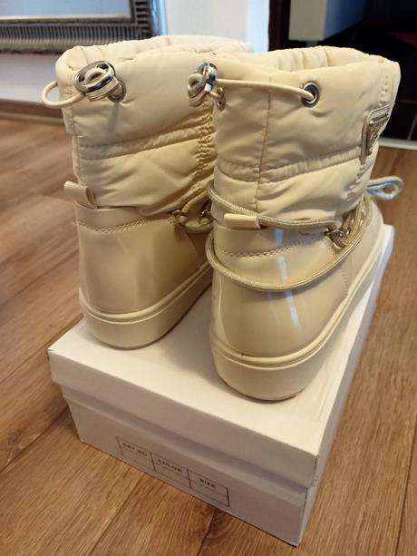 Snehule, veľ. 39, 39