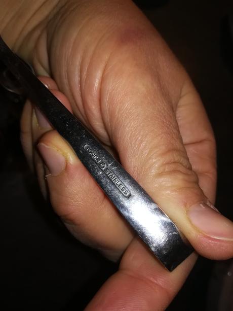 Lyzica uchytka na kockovy cukor,