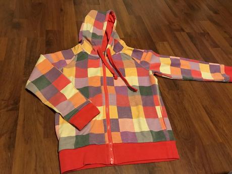 Dievčenský balík - nohavice, sveter, tričko, 104–116