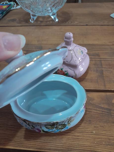 Zberatelske dozicky,