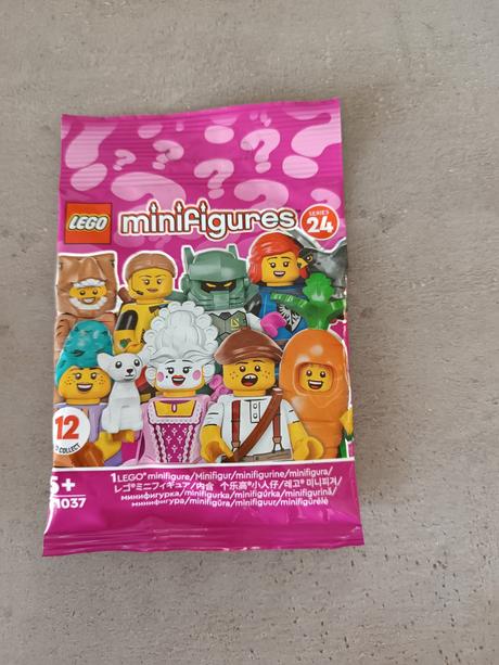 Lego mini figúrka 71037 mrkva, 