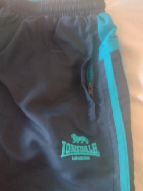 Nohavice športové, 146