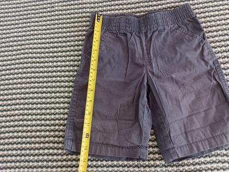 Kraťasy, lupilu,110