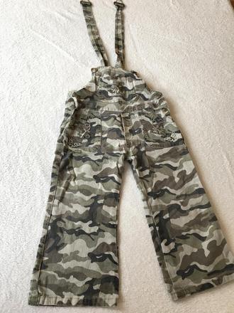 Maskačové nohavice, 92