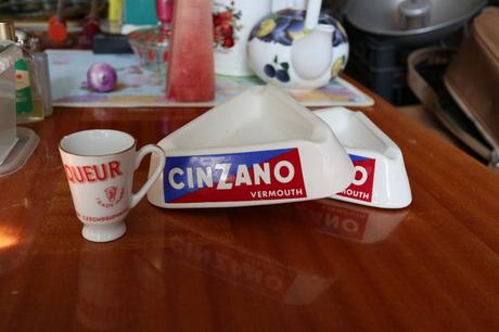 Sošky/svietniky na cajove sviecky/popolníky,