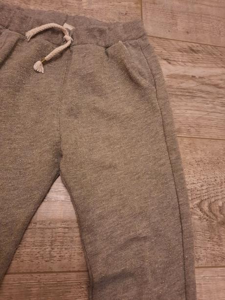 Trblietavé tepláky, zara,128