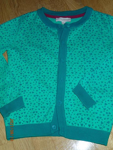 Zelený svetrík, charles vögele,110