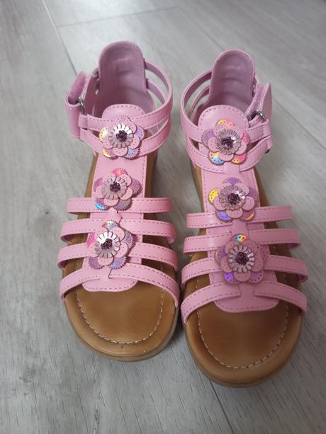 Sandále veľ. 31, cupcake,31