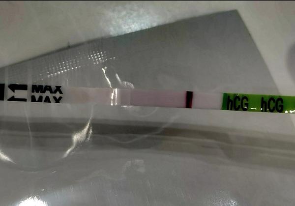 Je to čiarka alebo kanálik?