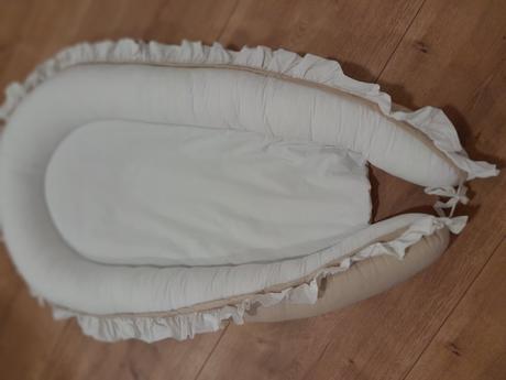 Hniezdo, šírka (cm): 50,dĺžka (cm): 100