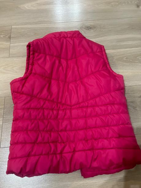 Vesta bez rukavov, f&f,134