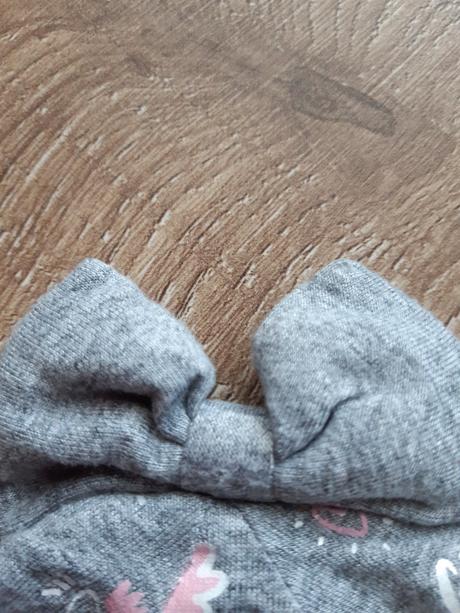 Dievčenská čiapka broel, broel,<50