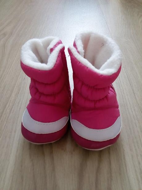 Dievčenské snehule v. 74 - 80 (6 - 12 mes.), kik,<17